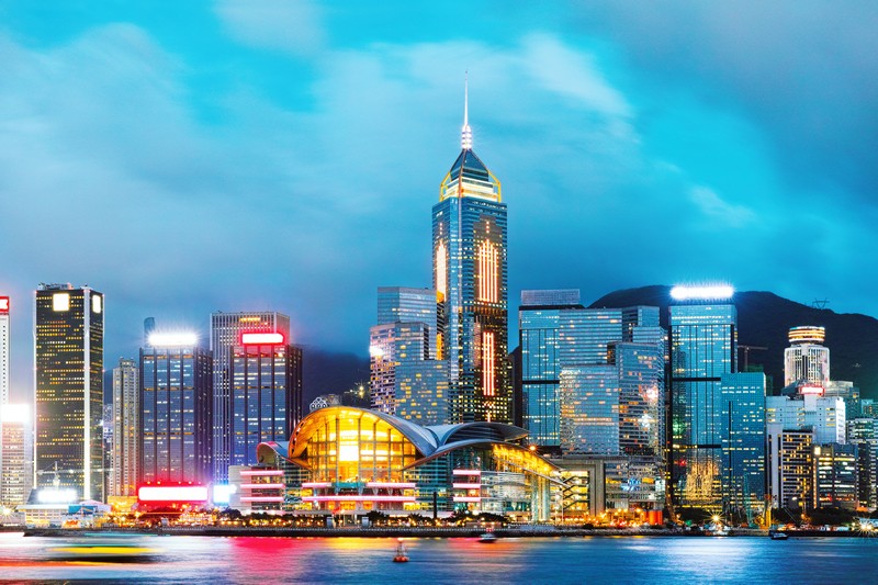 Route: Hong Kong – Zhuhai – Guangzhou – Shenzhen (Special Offer: Complimentary Ding Ding Tram Experience)